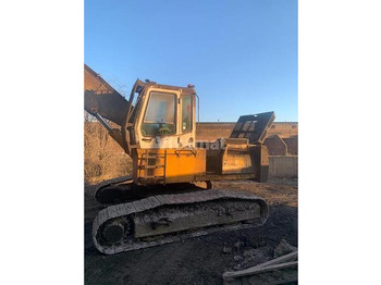 מחפר LIEBHERR R 934