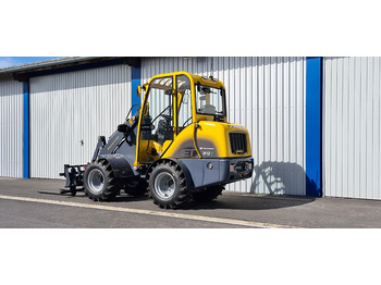 חָדָשׁ מעמיס קומפקטי Eurotrac W12 Radlader Hoflader: תמונה 2