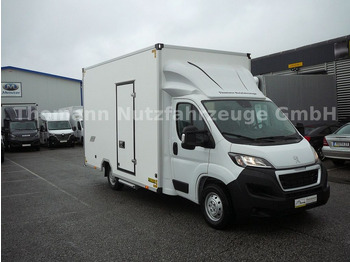 כלי רכב מסחרי עם תיבה PEUGEOT Boxer