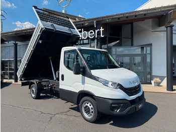 כלי רכב מסחרי מזהיר IVECO Daily 35s16