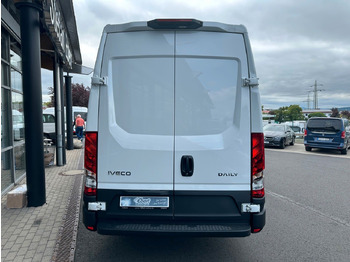 כלי רכב מסחרי עם לוח Iveco Daily 35S16 HA8 3.0L *R4.100mm*Automatik*Kamera*: תמונה 5 כלי רכב מסחרי עם לוח Iveco Daily 35S16 HA8 3.0L *R4.100mm*Automatik*Kamera*: תמונה 5