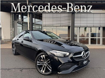 סדאן MERCEDES-BENZ