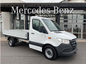 כלי רכב מסחרי במיטה שטוחה MERCEDES-BENZ Sprinter 317