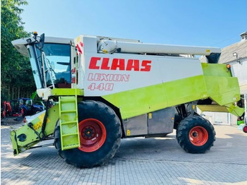 מקצרת קומבינה CLAAS Lexion 440