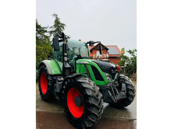 טרקטור חקלאי FENDT 724 Vario