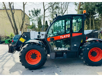 מפעיל טלסקופי MANITOU