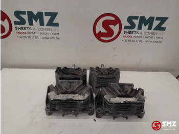 הרכבת מנוע עבור משאית MAN Occ set motorsteunen MAN: תמונה 2
