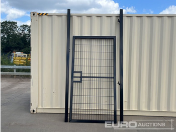 ציוד בנייה 1.2m x 2.4m Pedestrian Gate, Heavy Duty Galvanized Powder Coated, 80mm x 80mm x 3m Post (2 of), Assembly Kit (Black): תמונה 2