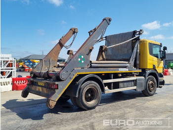 משאית דילוג העמסה 2012 Scania P230: תמונה 5