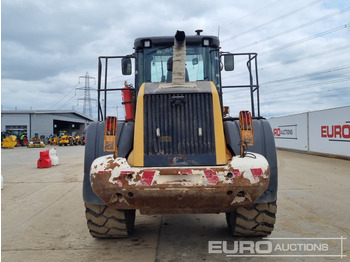 מעמיס גלגלים 2015 Case 821FXR: תמונה 4