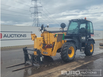מפעיל טלסקופי JCB