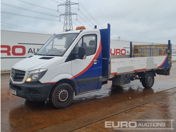 כלי רכב מסחרי במיטה שטוחה MERCEDES-BENZ