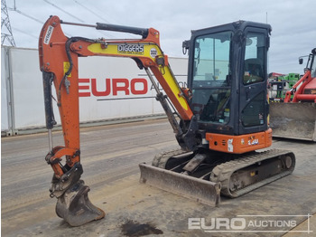 מיני מחפר HITACHI ZX26U-6