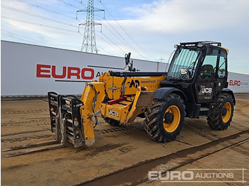 מפעיל טלסקופי JCB