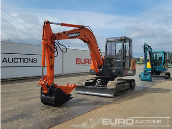 מיני מחפר DOOSAN DH55-V