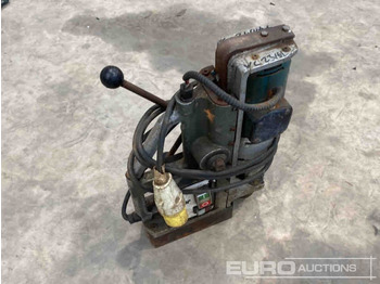 ציוד בנייה BOSCH