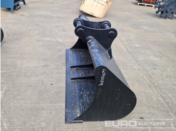 חָדָשׁ דלי Unused 70" Ditching Bucket 65mm Pin to suit 13 Ton Excavator: תמונה 2