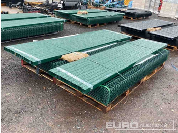 ציוד בנייה Unused Security Fencing, Green, 25 Panels 2.1m x 2,4m & 26 60mm x 60mm Posts, Fasteners And Fittings: תמונה 3