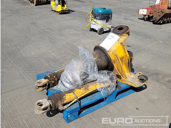מסיר פסולת מפרקי VOLVO A25C