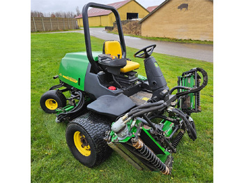 מכסחת גינה JOHN DEERE