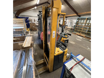 משאית משטחים JUNGHEINRICH