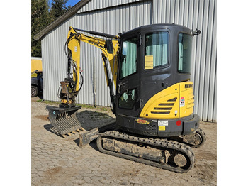 מיני מחפר New Holland E26C: תמונה 2 מיני מחפר New Holland E26C: תמונה 2