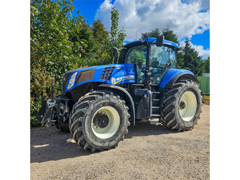 טרקטור חקלאי NEW HOLLAND T8