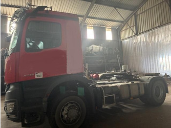 יחידת טרקטור MERCEDES-BENZ Arocs