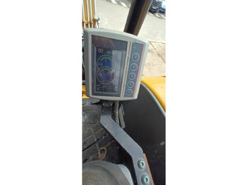 מחפר סורק CAT 303.5E CR: תמונה 5 מחפר סורק CAT 303.5E CR: תמונה 5