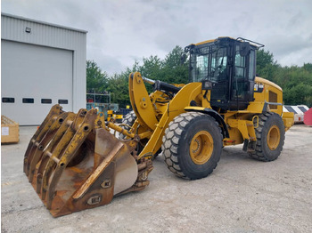 מעמיס גלגלים CATERPILLAR 930M