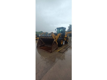 מעמיס גלגלים CATERPILLAR 930M