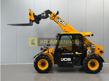 מפעיל טלסקופי JCB