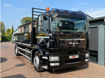 משאית צד נופל/ שטוחה MAN TGM 18.290 Open Laadbak Kooiaap Aansluiting 11 Ton laadvermogen: תמונה 2 משאית צד נופל/ שטוחה MAN TGM 18.290 Open Laadbak Kooiaap Aansluiting 11 Ton laadvermogen: תמונה 2