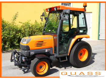 טרקטור חקלאי Kubota STV 40-C / Kommunaltraktor / Winterdienst: תמונה 1