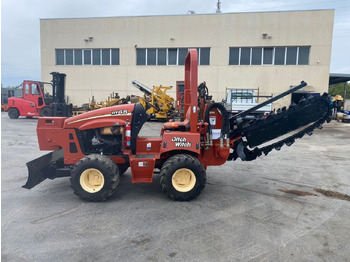 טרנצ'ר DITCH WITCH