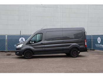 כלי רכב מסחרי עם לוח FORD Transit