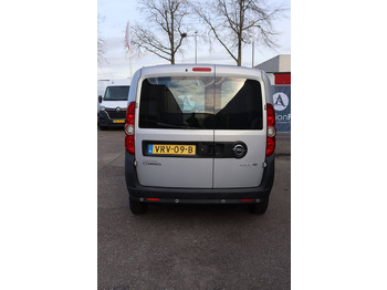 כלי רכב מסחרי עם לוח Opel Combo: תמונה 5