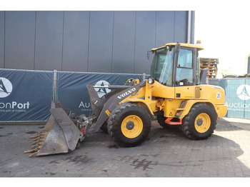 מעמיס גלגלים VOLVO L30G