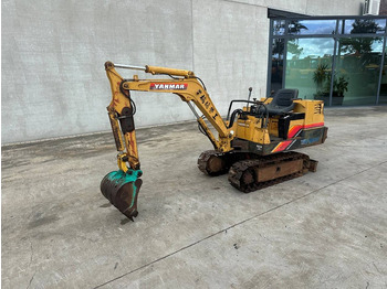 מיני מחפר YANMAR