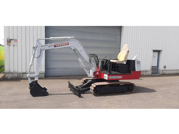 מיני מחפר YANMAR
