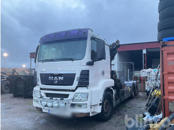 משאית הרמת וו MAN TGS 26.440