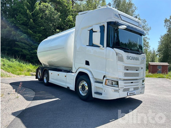 משאית מכל SCANIA R 500