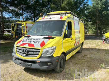 כלי רכב מסחרי עם לוח MERCEDES-BENZ Sprinter
