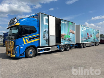 משאית תיבה VOLVO FH