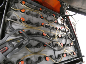 מלגזה חשמלית Linde E16: תמונה 4 מלגזה חשמלית Linde E16: תמונה 4