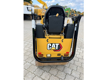 רולר כביש Cat CB1.7: תמונה 4 רולר כביש Cat CB1.7: תמונה 4