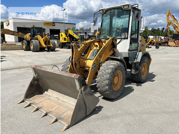 מעמיס גלגלים LIEBHERR L 506