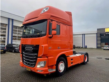 יחידת טרקטור DAF XF 460