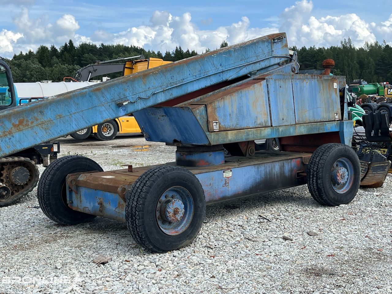 1990 Snorkelift TB 80 RD Articulated Boom Lift / Iseliikuv Boomtõstuk - זרוע מרפקי: תמונה 2 1990 Snorkelift TB 80 RD Articulated Boom Lift / Iseliikuv Boomtõstuk - זרוע מרפקי: תמונה 2