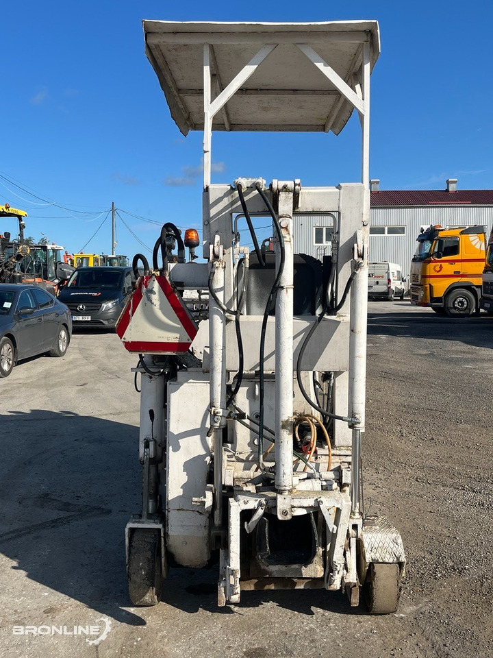1991 Wirtgen SF500C/4 Asfaldifrees 0,5m - מפיץ אספלט: תמונה 3 1991 Wirtgen SF500C/4 Asfaldifrees 0,5m - מפיץ אספלט: תמונה 3